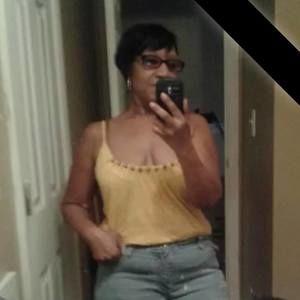 Meet your Posher, Lynette